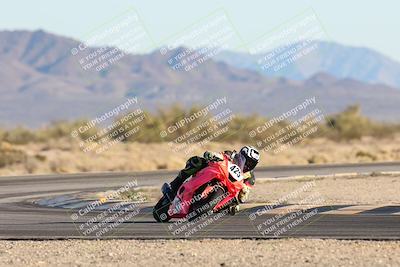 media/Dec-07-2025-CVMA (Sun) [[3e7d2de5dc]]/Race 16-Formula Middleweight/